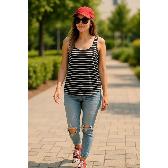 Old Navy Black White Striped Tank L Soft Rayon Breezy Summer Beach - Picture 1 of 8